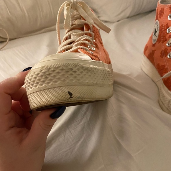 Platform Converse in pink/red embroidery | size US 8 - Picture 9 of 9